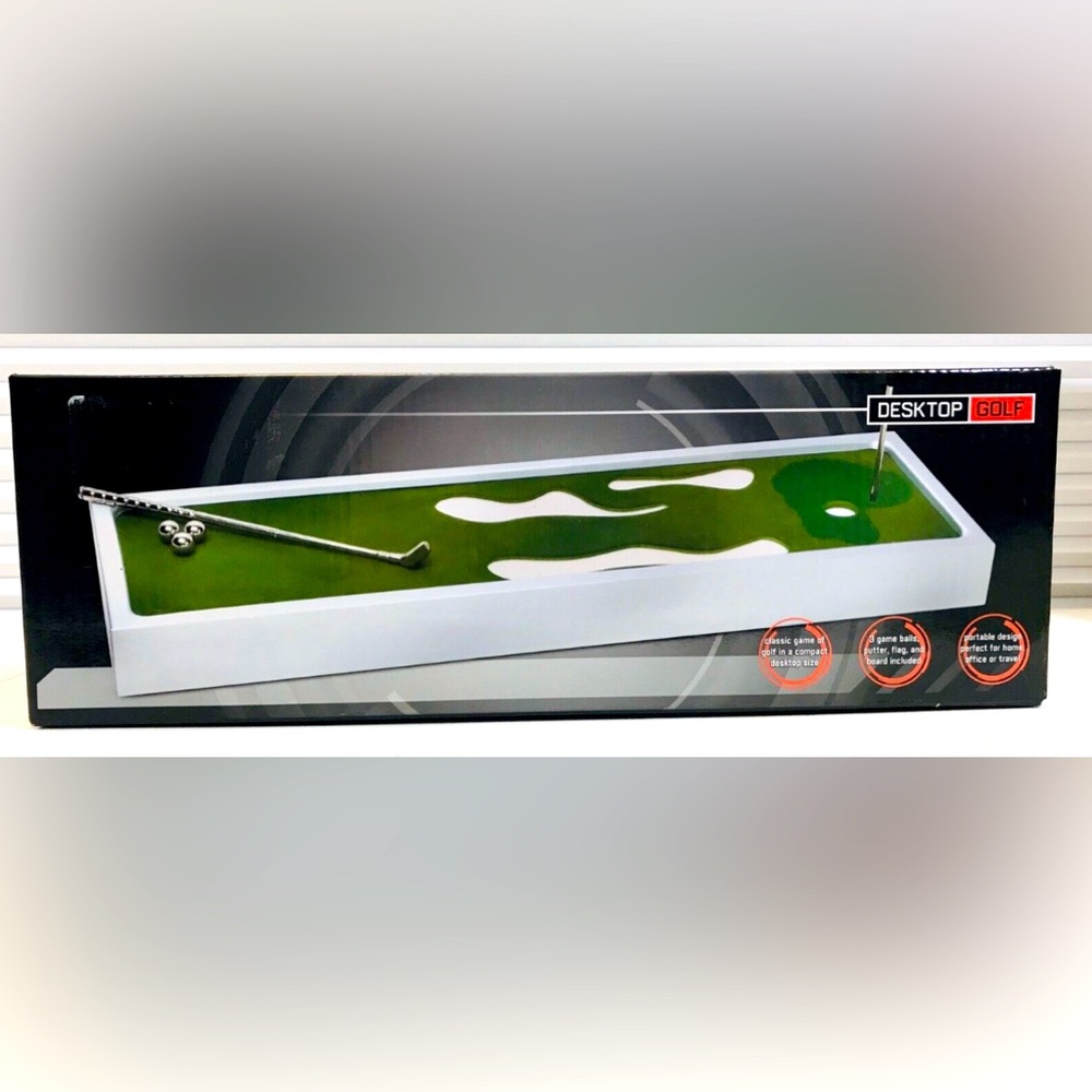 NWT NIB 2013 Genuine ESPN Desktop Office Mab Cave Golf White Green Game Retired